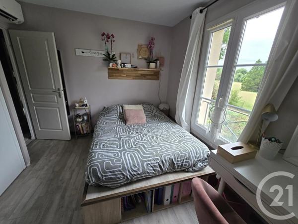 Maison à vendre  8 pièces - 170 m 2   SERAINCOURT  - 95