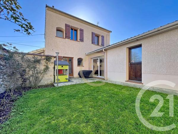 Maison à vendre  8 pièces - 170 m 2   SERAINCOURT  - 95