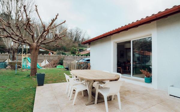 Maison à vendre    4 pièces • 91 m2 Mouguerre