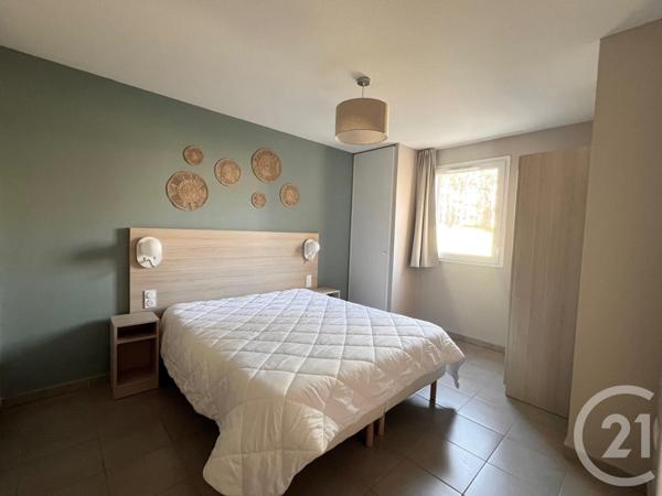 Appartement F2 à vendre  2 pièces - 33 m2 LA LONDE LES MAURES - 83