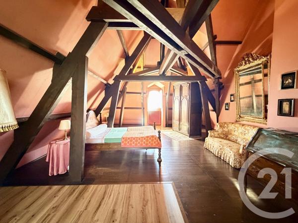 Maison à vendre  8 pièces - 215,50 m 2   SANILHAC  - 24