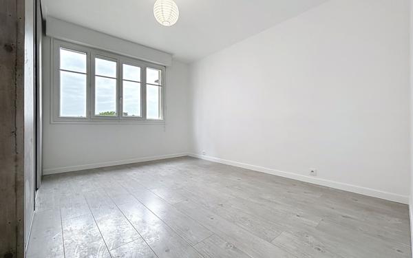 Appartement à vendre    3 pièces • 63 m2 Pau