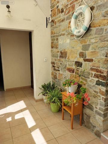 Maison à vendre à Crozon dans le Finistère (29160), ref : A202500159