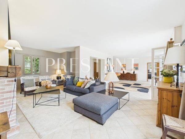 A vendre, Maison de charme 5 chambres vue dominante, ARCANGUES
