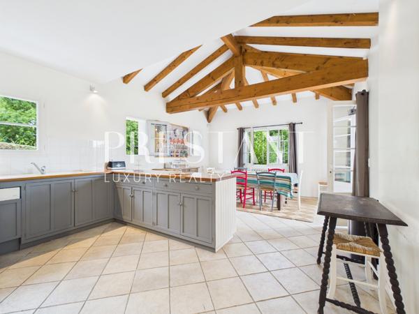 A vendre, Maison de charme 5 chambres vue dominante, ARCANGUES