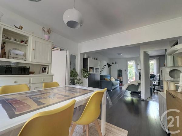 Appartement F4 à vendre  4 pièces - 64 m 2   BOUGIVAL  - 78