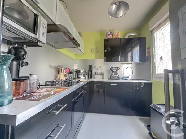 Appartement F4 à vendre  4 pièces - 64 m 2   BOUGIVAL  - 78
