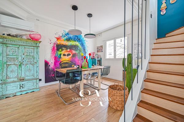 Une maison d’architecte à 500 m du métro, où l’élégance rencontre l’art de vivre.