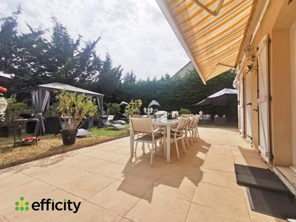 Maison 8 pièces - 163 m² Exclusivité efficity