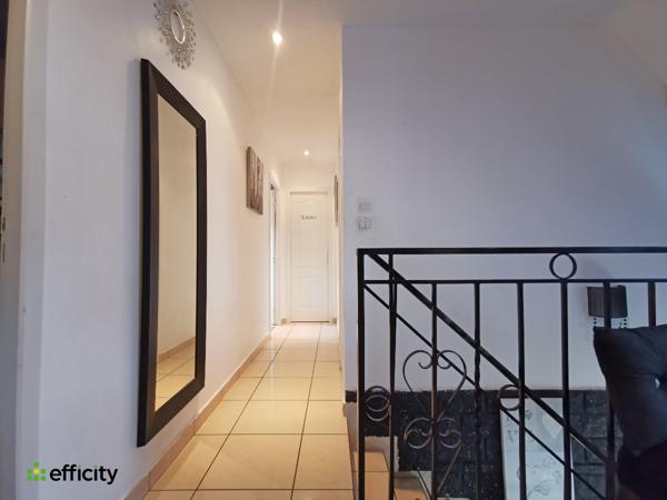 Maison 8 pièces - 163 m² Exclusivité efficity