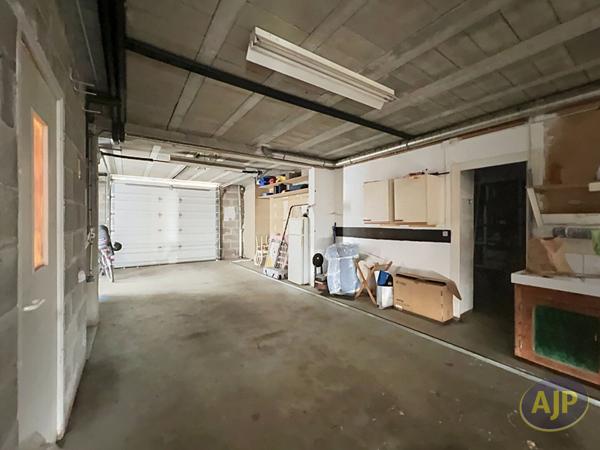 Maison à vendre Segre - 8 pièces, 230m² avec 6 chambre(s) à 273 000€ - AJP Immobilier Segré