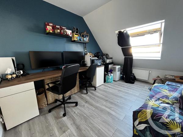 Maison à vendre  6 pièces - 101 m 2   AUNEAU BLEURY ST SYMPHORIEN  - 28