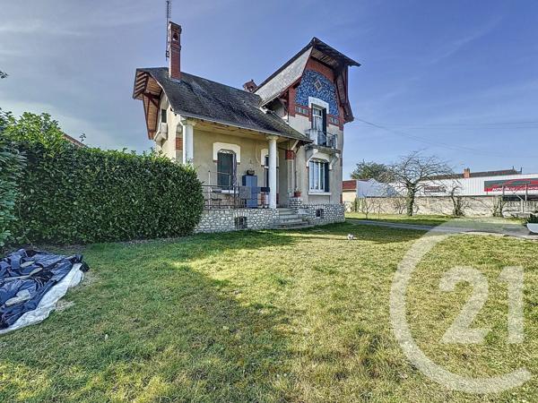 Maison à vendre  5 pièces - 148,96 m 2   VILLEFRANCHE SUR CHER  - 41