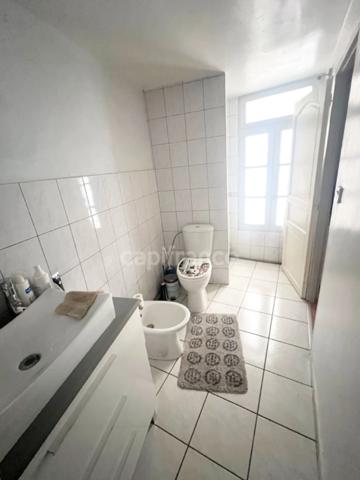 Maison de ville à vendre 5 pièces 104m2 4 chambres centre historique FORCALQUIER (04)