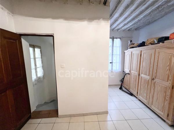 Maison de ville à vendre 5 pièces 104m2 4 chambres centre historique FORCALQUIER (04)