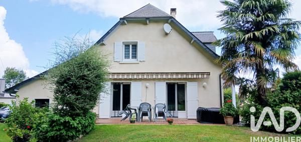 Maison à vendre 6 pièces 135 m² Oloron-Sainte-Marie