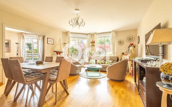 Appartement à vendre    4 pièces •  Le Raincy