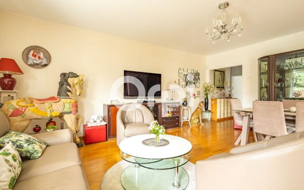 Appartement à vendre    4 pièces •  Le Raincy