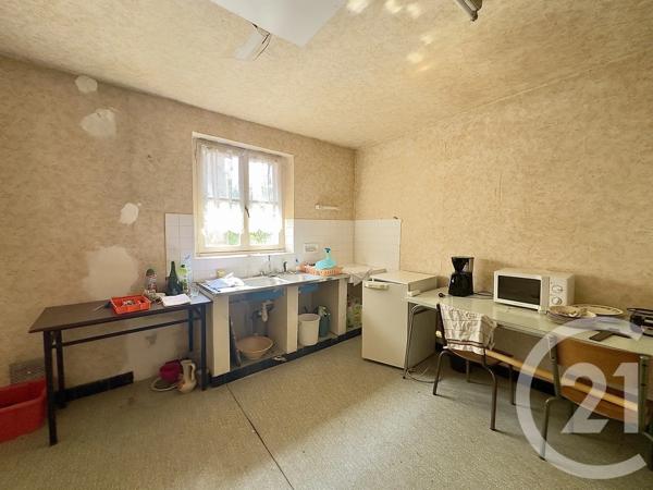Maison à vendre  10 pièces - 643,12 m 2   BROU  - 28