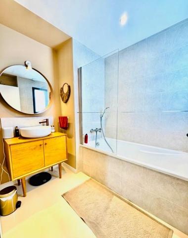 Maison d’architecte contemporaine avec piscine – Bordeaux / Merignac