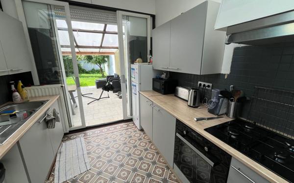 Appartement à louer    2 pièces • 12 m2 Faches-Thumesnil