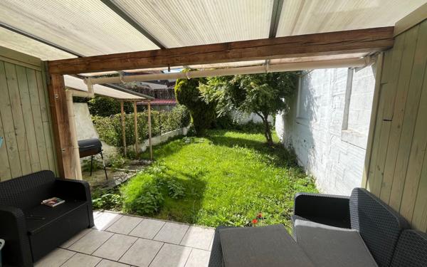 Appartement à louer    2 pièces • 12 m2 Faches-Thumesnil