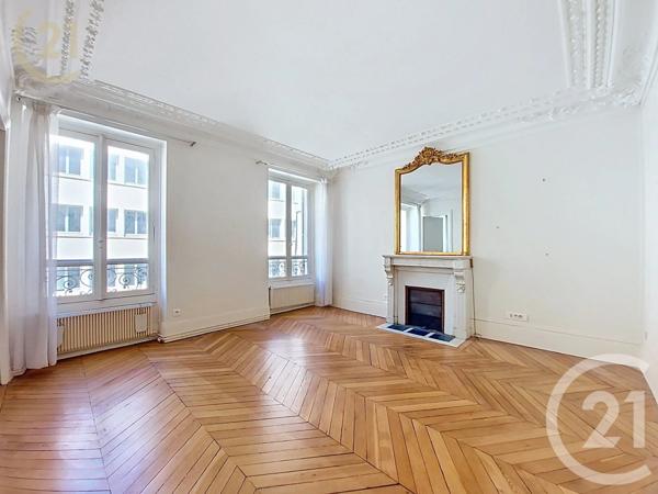 Appartement F3 à vendre  3 pièces - 65 m 2   PARIS  - 75018