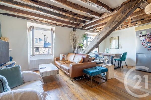 Appartement F3 à vendre  3 pièces - 65 m 2   PARIS  - 75018