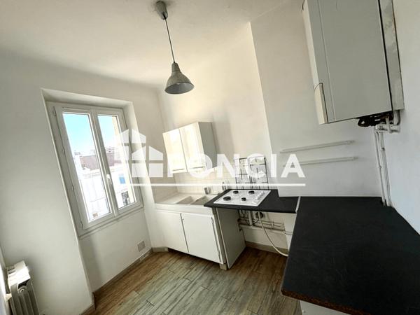 Location Appartement 3 pièces 51.43 m² - 108 BLD CUNEO Toulon 83000