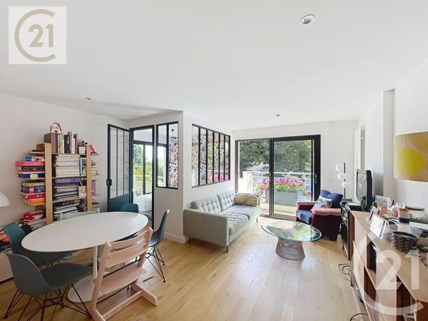 Appartement F5 à vendre  5 pièces - 101,03 m 2   ST CLOUD  - 92
