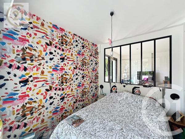 Appartement F5 à vendre  5 pièces - 101,03 m 2   ST CLOUD  - 92