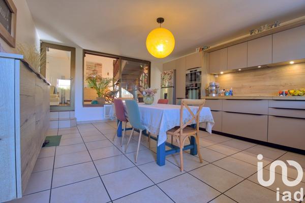 Maison traditionnelle 4 pièces de 149 m² à Sérignan (34410)