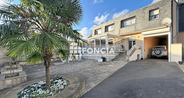 À vendre Maison 6 pièces 207 m² - Flers 61100