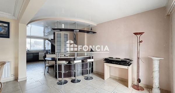 À vendre Maison 6 pièces 207 m² - Flers 61100