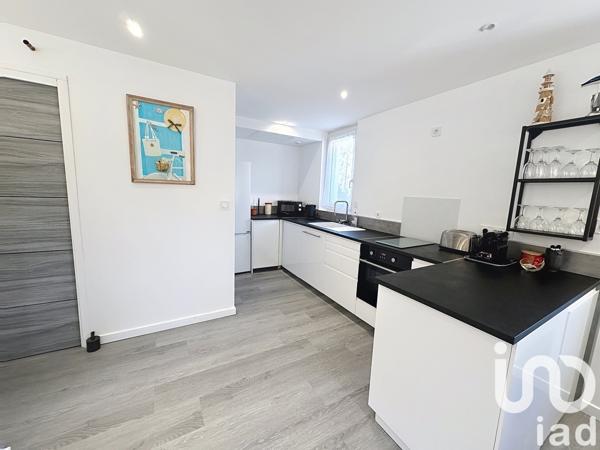 Appartement à vendre 2 pièces 46 m² Sanary-sur-Mer