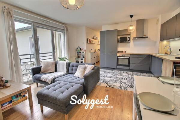 Appartement 3 pièce(s) 2 chambre(s) 61.2 m²
