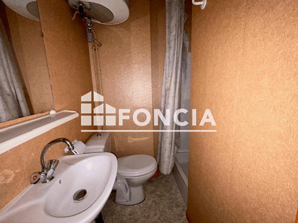 Location Studio meublé 13.79 m² - 3 AVENUE D'IASSY Poitiers 86000