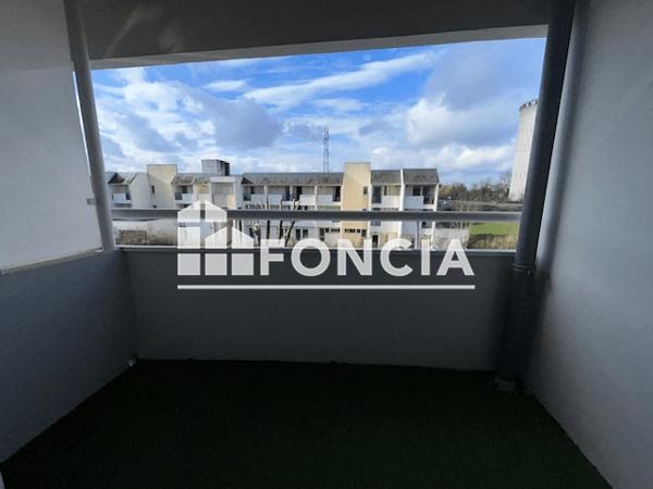 Location Studio meublé 13.79 m² - 3 AVENUE D'IASSY Poitiers 86000