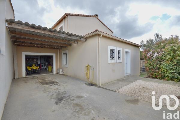 Maison 4 pièces de 103 m² à Ginestas (11120)