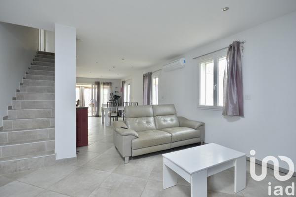 Maison 4 pièces de 103 m² à Ginestas (11120)