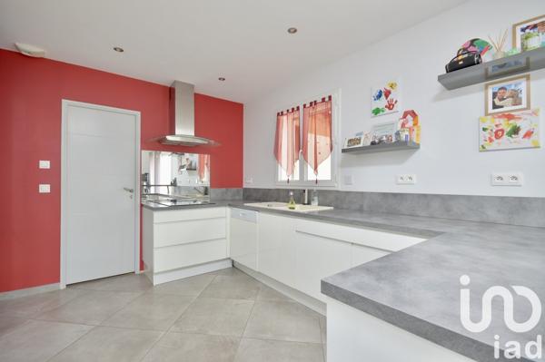 Maison 4 pièces de 103 m² à Ginestas (11120)