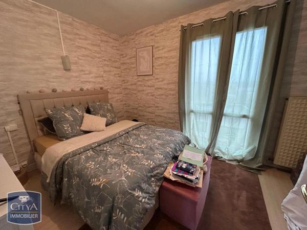 Appartement à louer 4 pièces 66.2m²