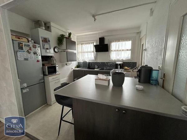 Appartement à louer 4 pièces 66.2m²