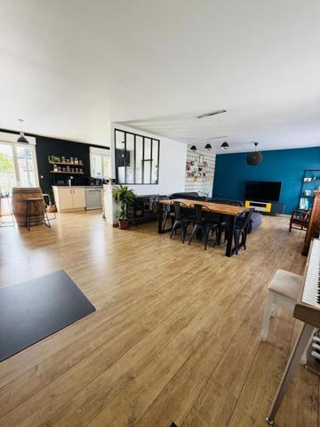 Maison moderne et confortable
