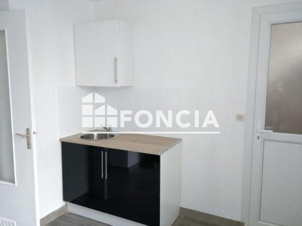 Location Appartement 2 pièces 43.76 m² - 8 RUE BRANDA Brest 29200