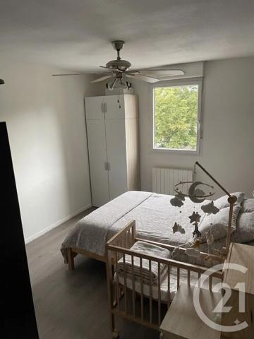 Appartement à vendre  3 pièces - 65 m 2   BEAUNE  - 21