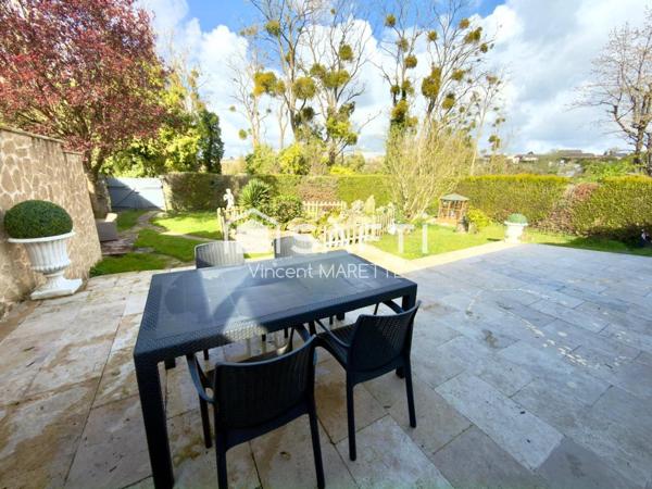 Maison de plain-pied avec jardin, terrasse et espace ado – secteur recherché