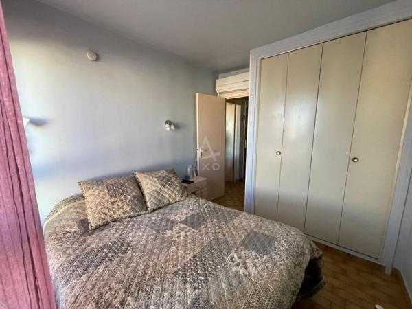 APPARTEMENT F2 1ER ETAGE ASCENSEUR PLACE DE PARKING