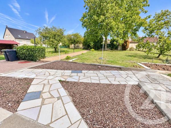 Maison à vendre  4 pièces - 102,27 m 2   VARENNES VAUZELLES  - 58