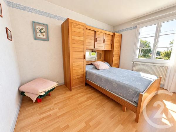 Maison à vendre  4 pièces - 102,27 m 2   VARENNES VAUZELLES  - 58